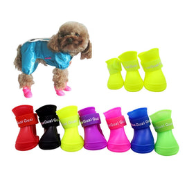 The pet dog boots with four silicone antiskid shoes wear waterproof shoes candy colored pet rainy days appear essential